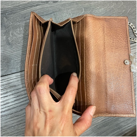 Authentic Gucci GG Canvas Long Wallet with chain - Picture 14 of 15